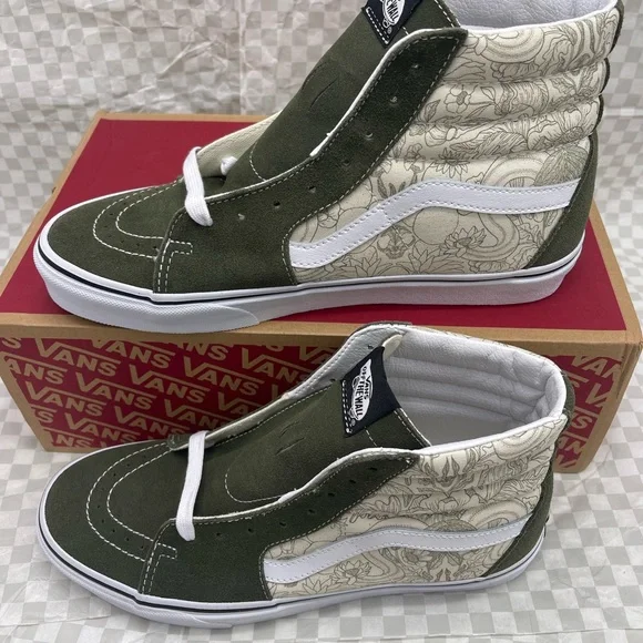 Vans Men’s Sk8-Hi
Desert Skulis Grape Leaf/ VN0A32QGRQV Sneakers - Picture 2 of 16